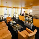 罗斯阿姆斯坦德酒店 酒店
