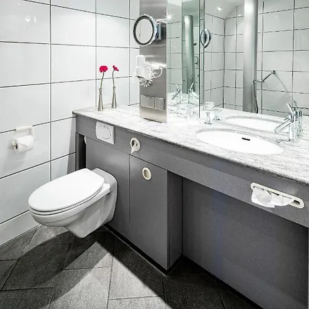 Roth Am Strande 4*