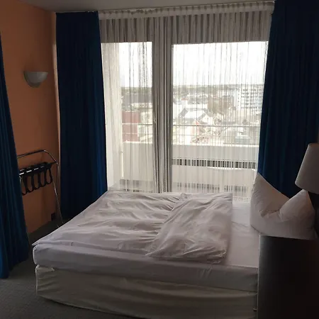 Hotel Roth Am Strande 4*