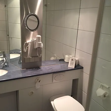 Roth Am Strande Hotel 4*